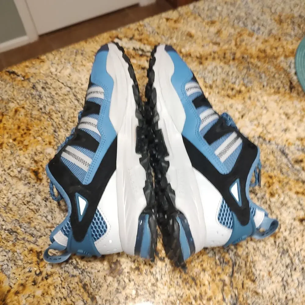 Adidas Men's Hiking Shoes Blue/Black Size 9.5 ID AGW8675